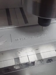 Aluminum alloy trademark carving video